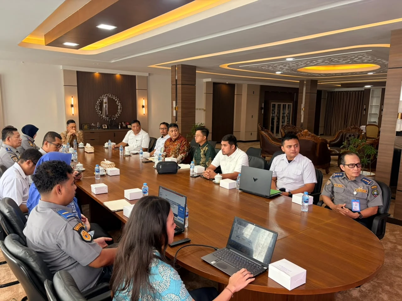 Angkutan Umum Pontianak Ditargetkan Beroperasi Mei 2027
